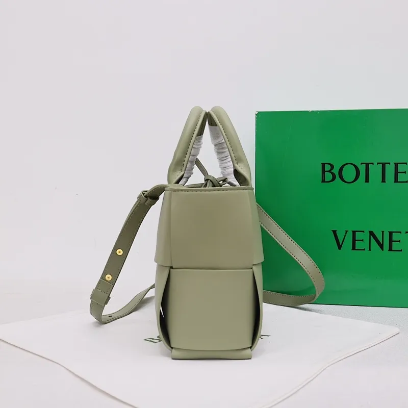 All Categories Official Website "Brand Women's Bags" Women's Bags 💙 BV 2025 Official Website New BV Crossbody Bag